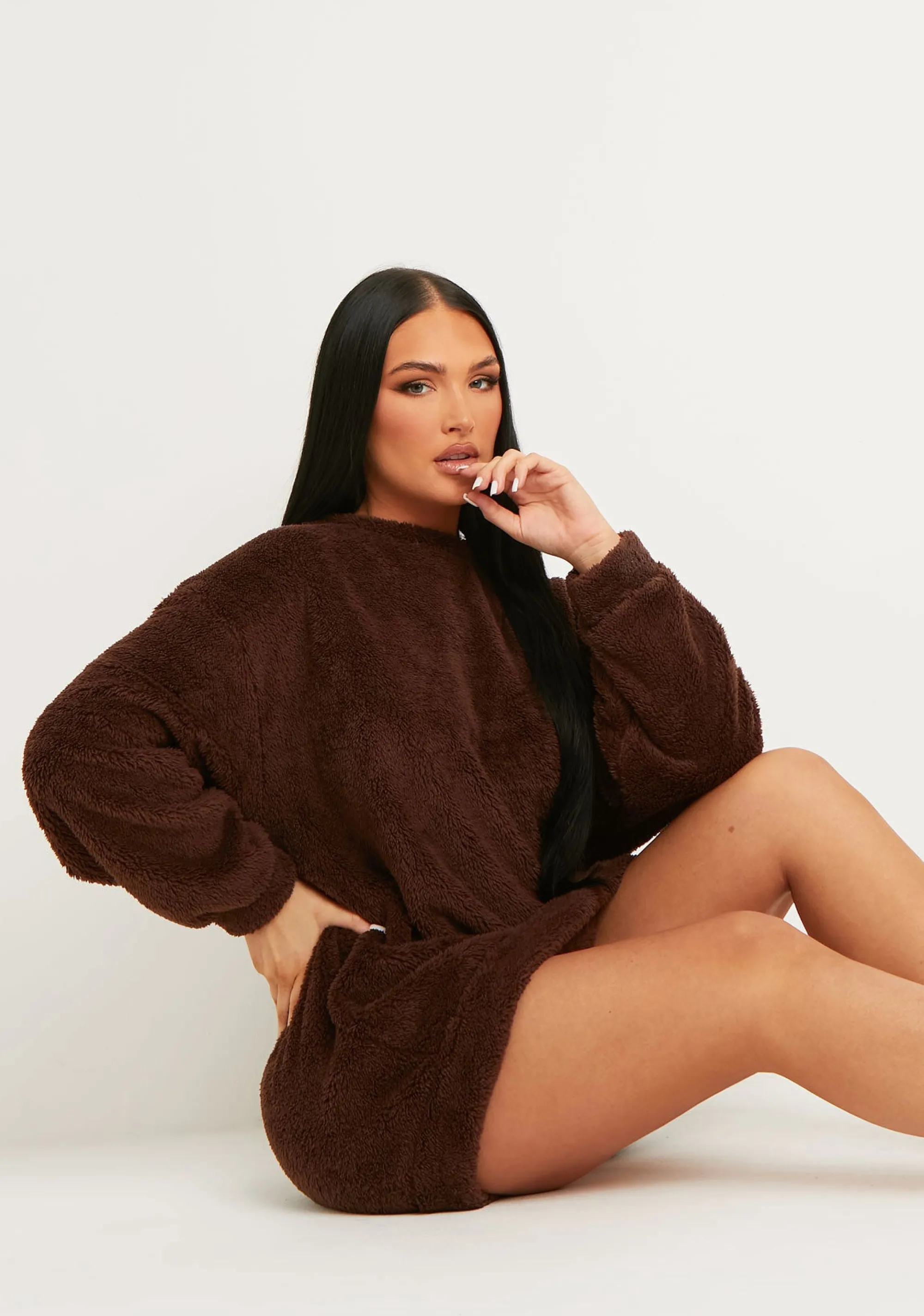 Missy Empire Bethany Chocolate Fluffy Borg V Back Jumper Dress^Women Nightwear