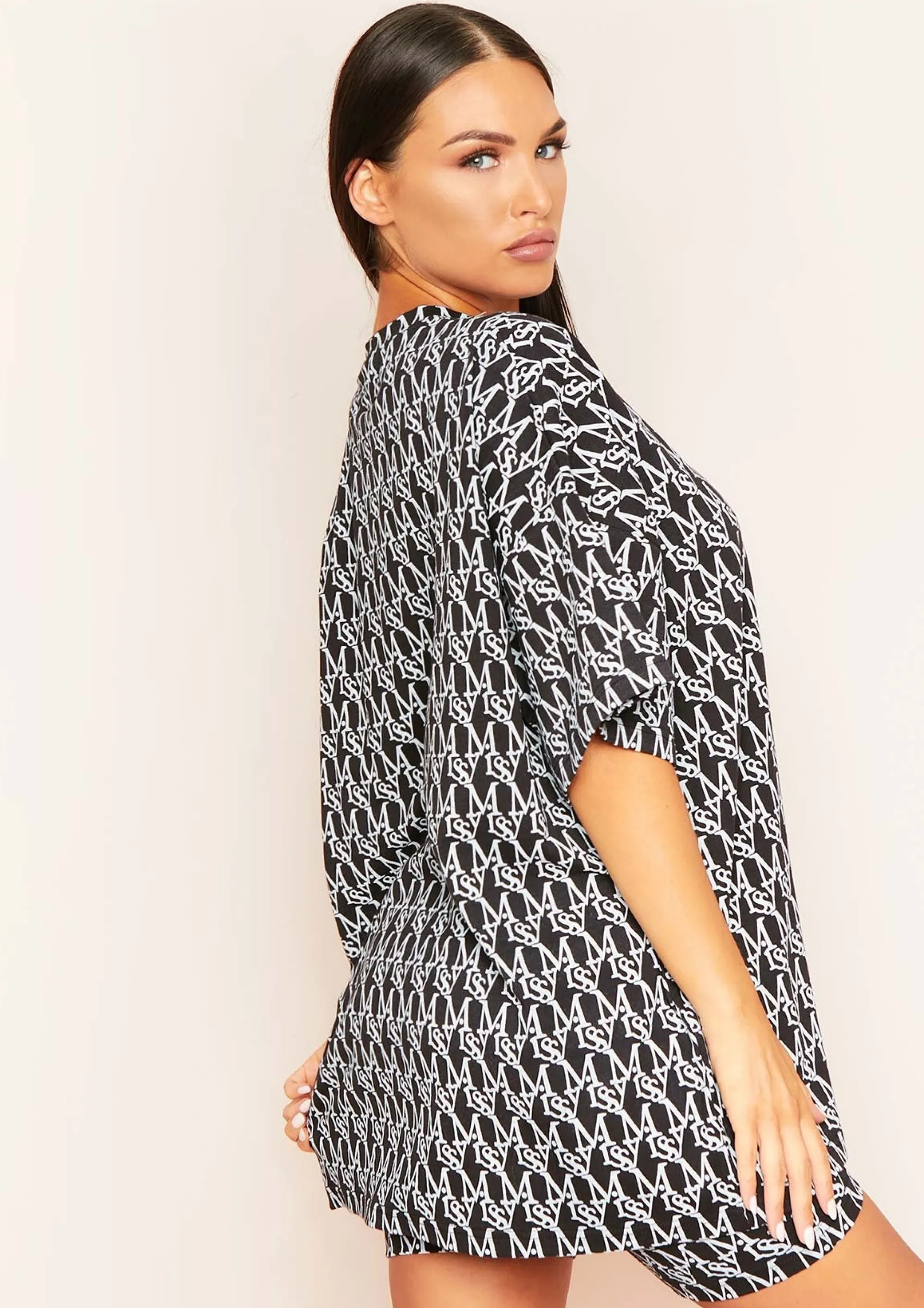 Missy Empire Heidi Black Missy Print Branded Oversized T-Shirt Cheap