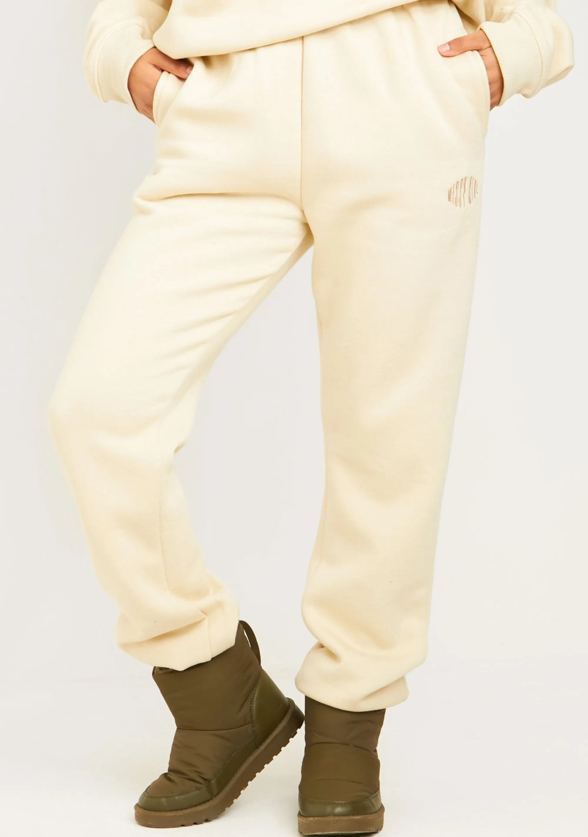 Missy Empire Holly Cream Missy Girl Embroidered 90's Cuffed Jogger^Women Tracksuits