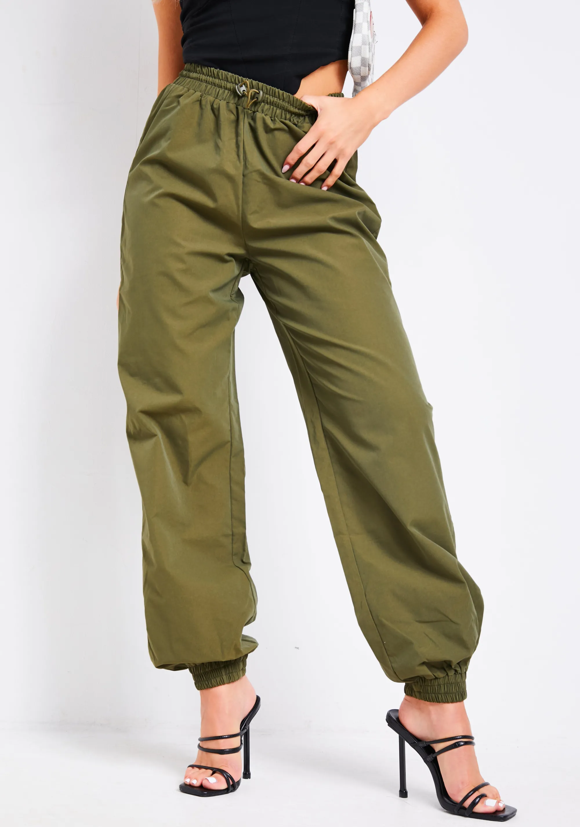 Missy Empire Kiera Khaki Cuff Toggle Cargo Trouser^Women Trousers