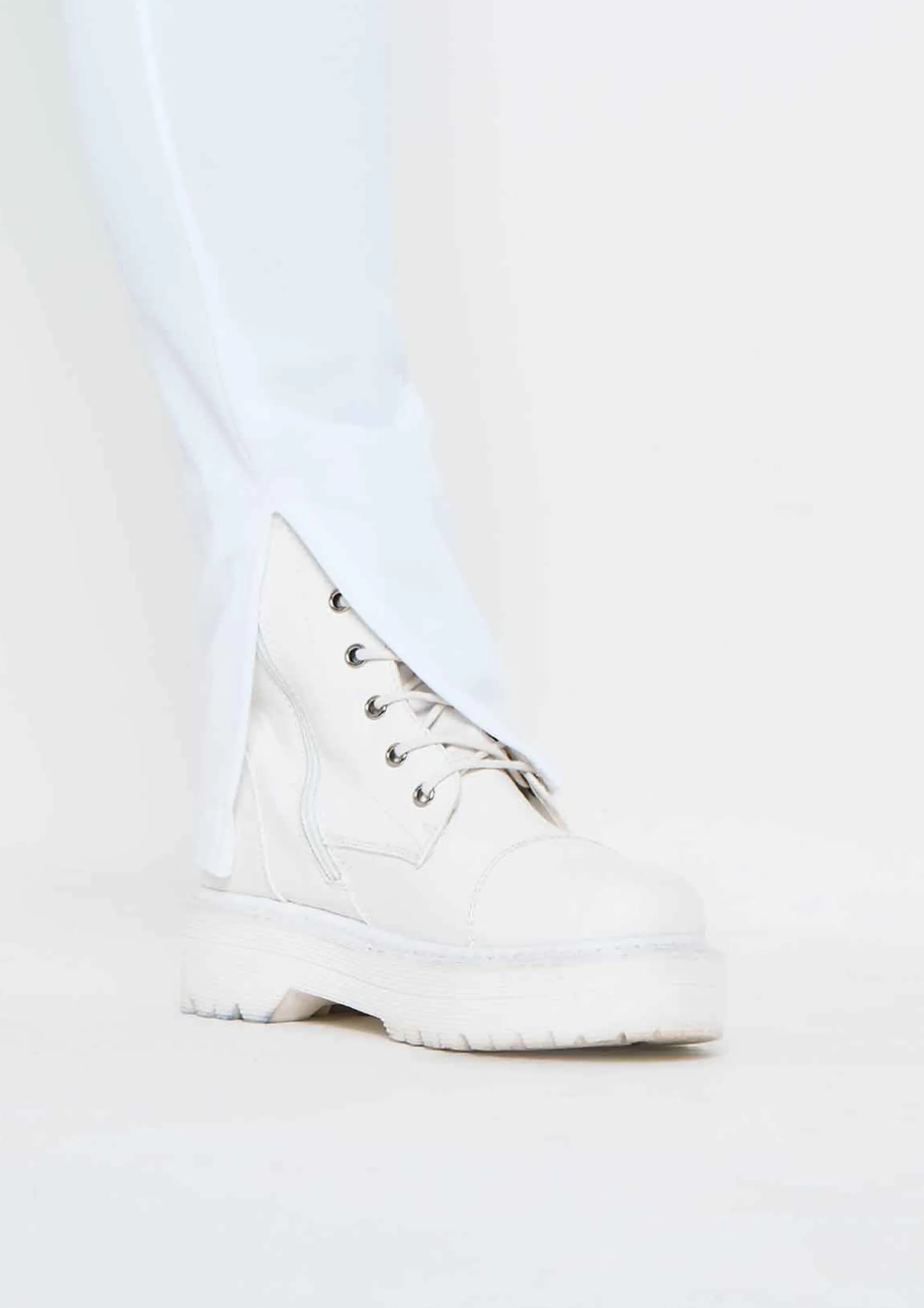 Missy Empire Kourtney White Plain Inside Split Trousers^Women Trousers