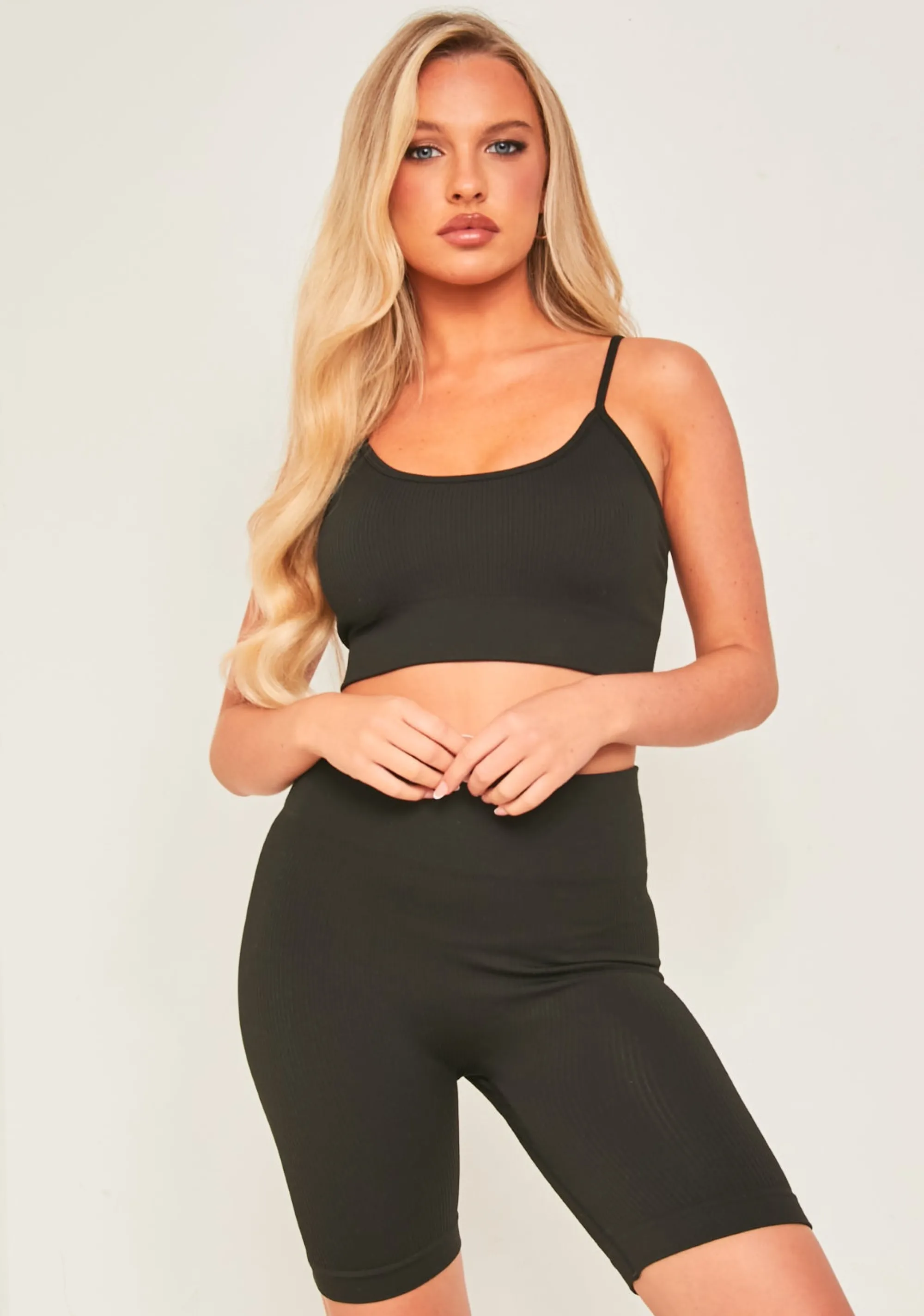 Missy Empire Milly Black Seamless Built In Bra Top And Shorts Set^Women Seamless & Shapewear