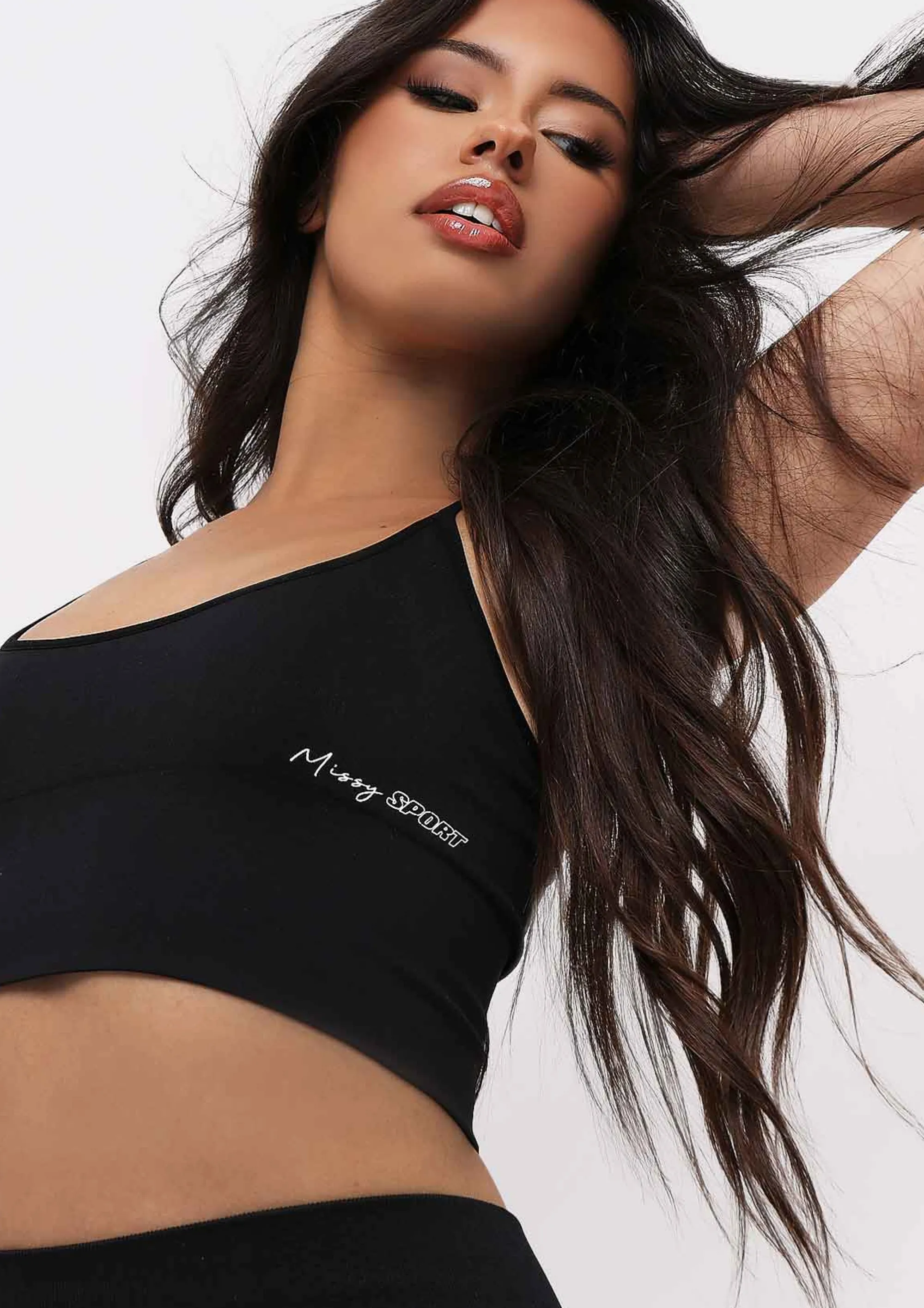 Missy Empire Pav Black Missy Sport Cross Strap Seamless Gym Crop Top Clearance